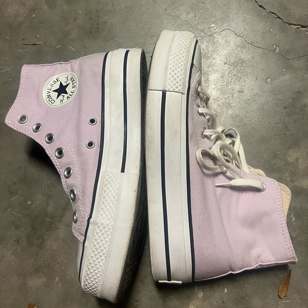 light purple platform converse